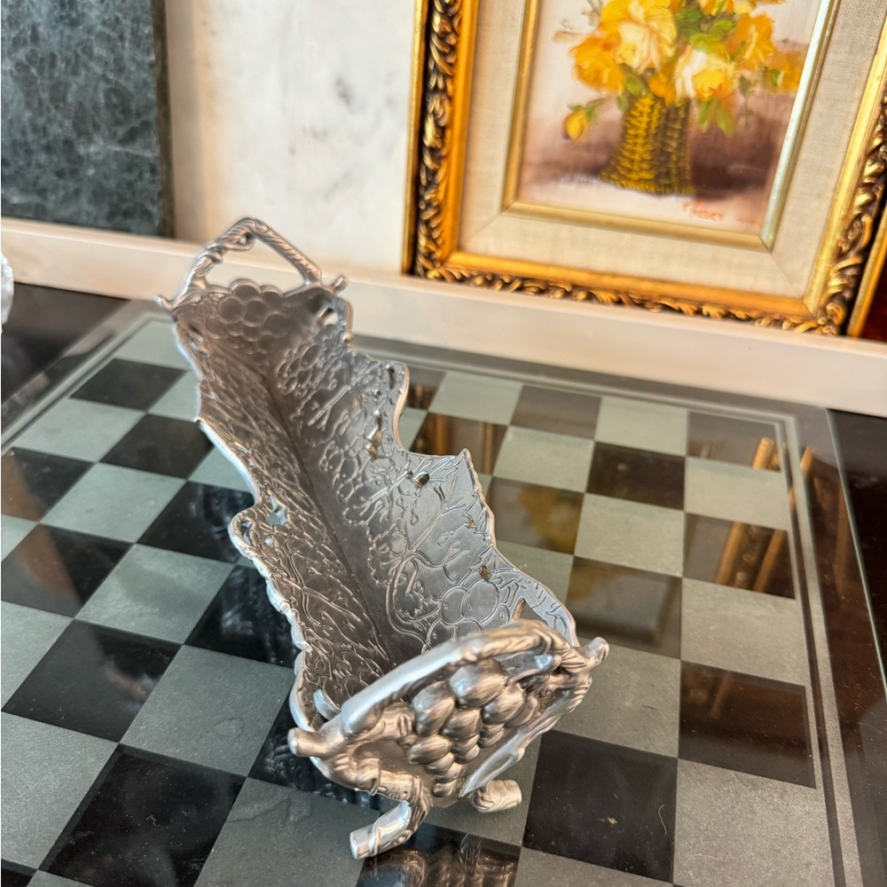 Arthur Court Silver grapevine cracker tray